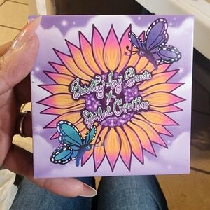 New  multiple Eyeshadow Pallet